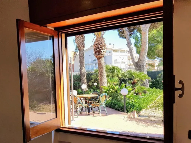 Emporium Guest House