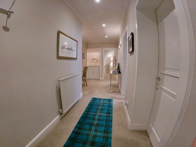 Luxury Sextuple Apartment