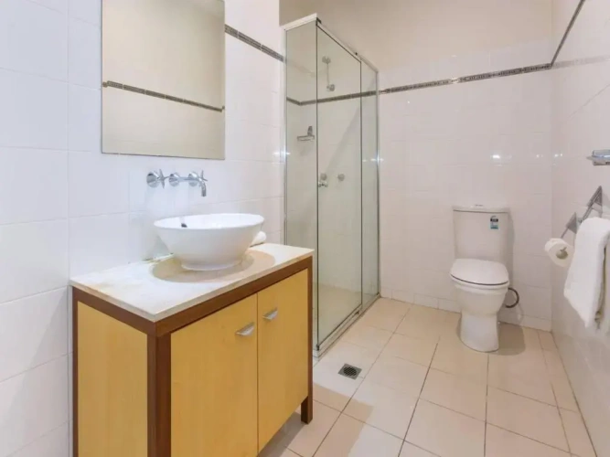 4 Bedrooms Apartment with sea view