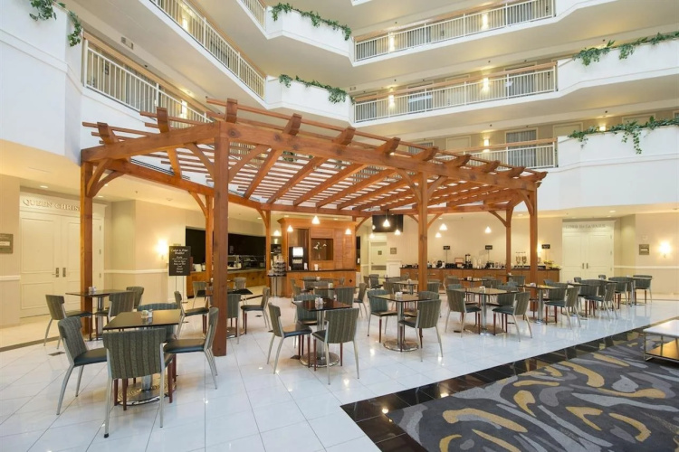 Embassy Suites by Hilton Newark Wilmington South photo 34
