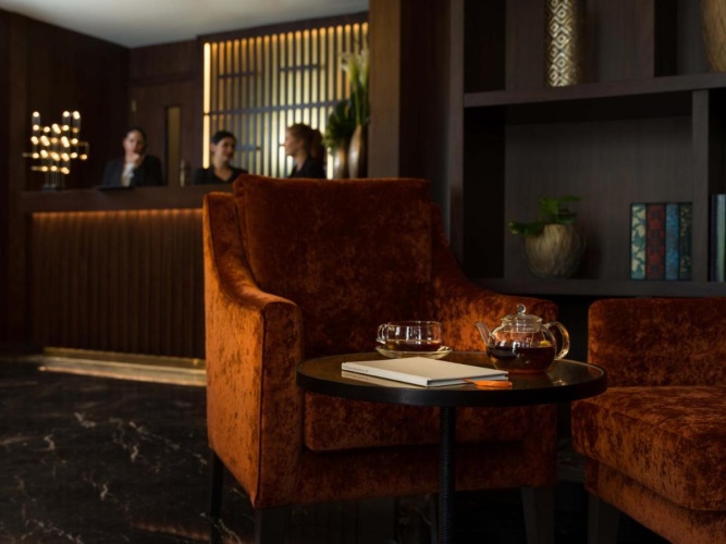 The Chilworth London Paddington [Ex-Shaftesbury Premier] photo 27