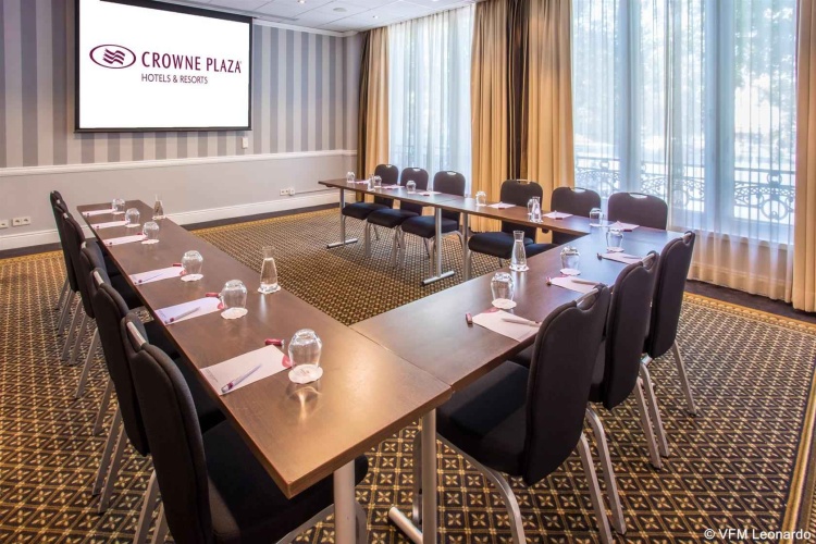Crowne Plaza Paris Republique, an IHG Hotel