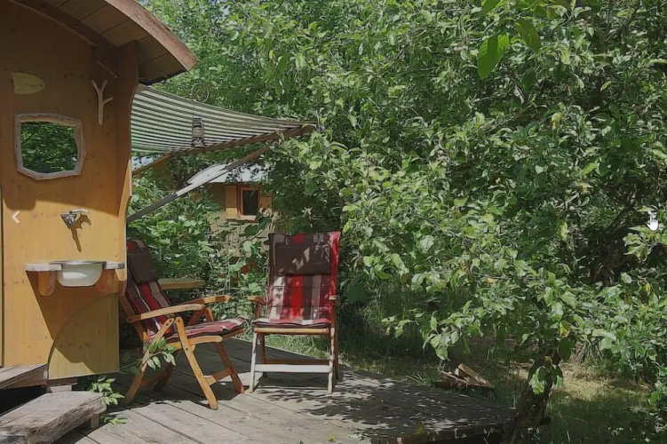 Schaeferwagenhotel-Campsite
