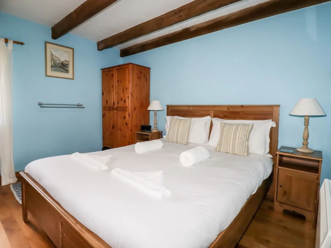4 Mowhay Cottages