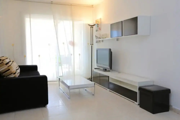 Apartamento Moderno Para 7 Personas en Cambrils