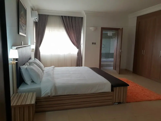 Serendib Hotel and Apartments