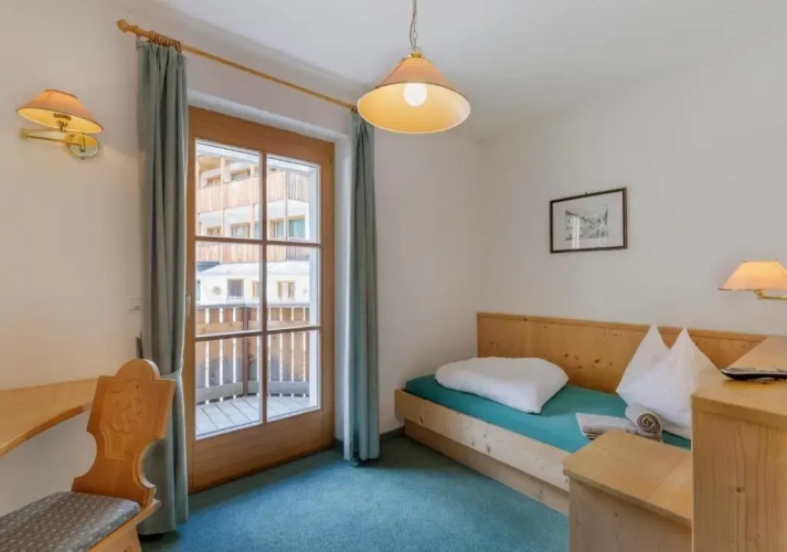 Standard Single room with balcony