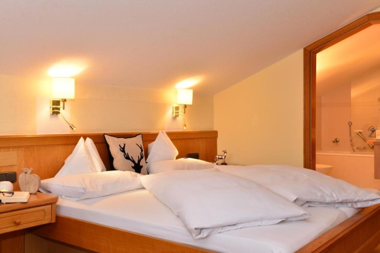 Standard Double room with view
