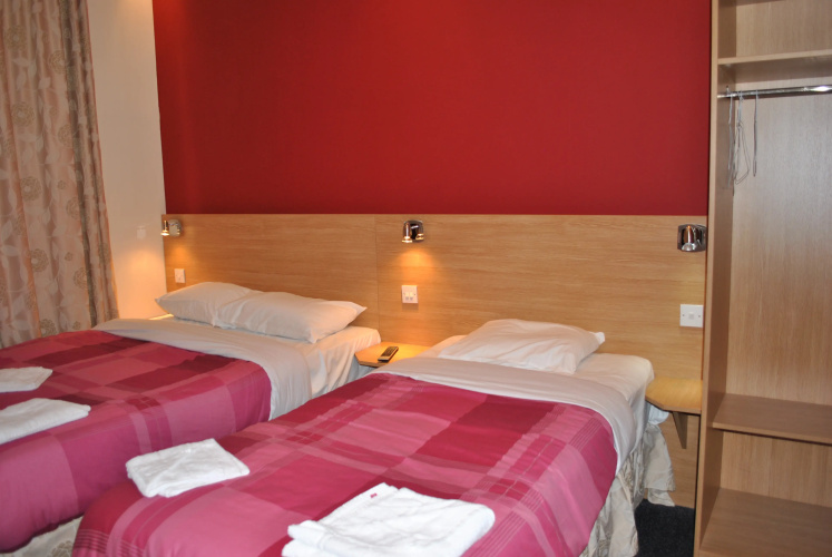 Carlton Hotel