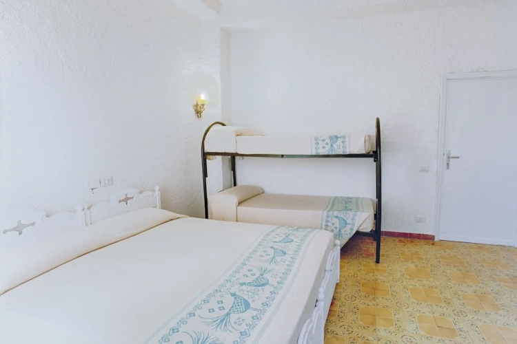 Standard Quadruple room with balcony