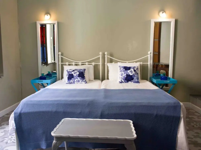 Sliema Ferries Guest House