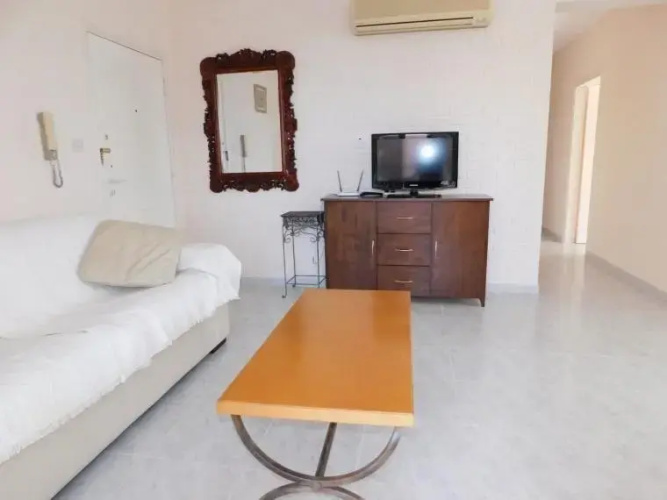 Emma's Place, 2 bedroom apartment with pool view