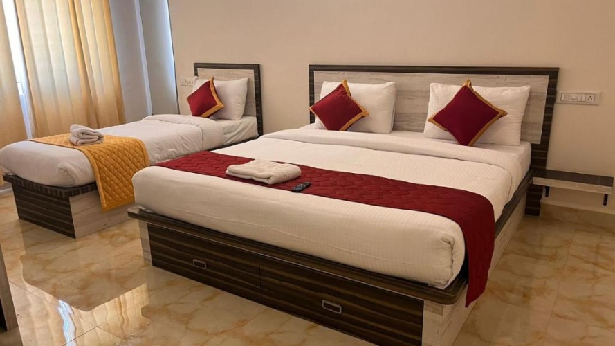 Deluxe Triple room