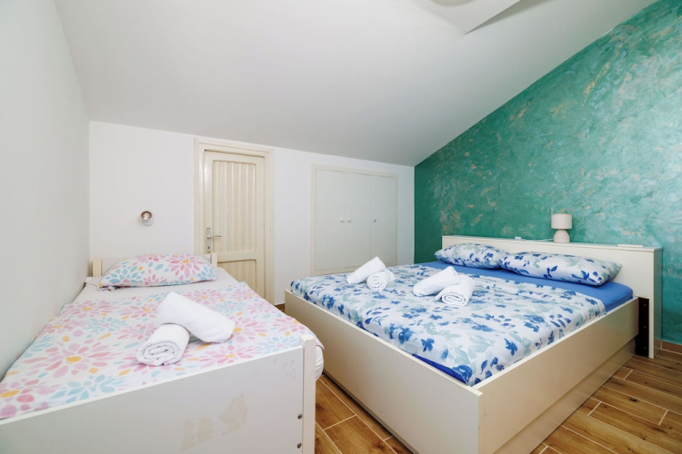 Apartments Ankica