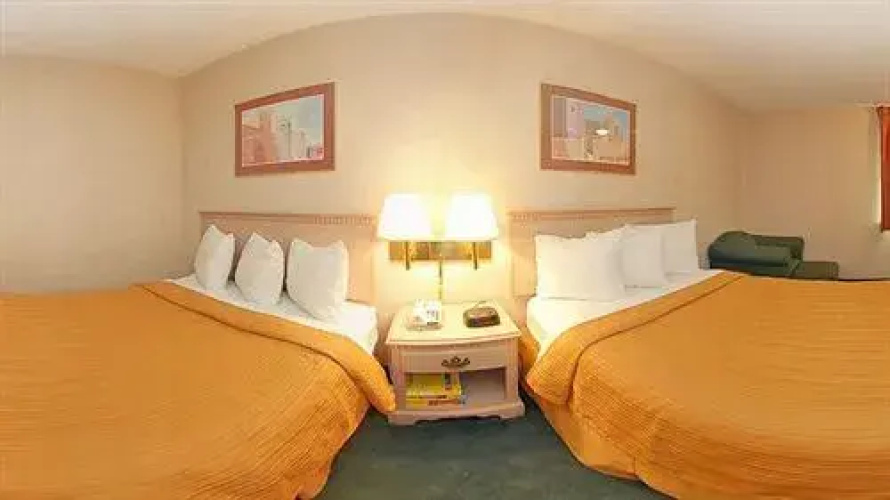 Ramada by Wyndham Albuquerque East