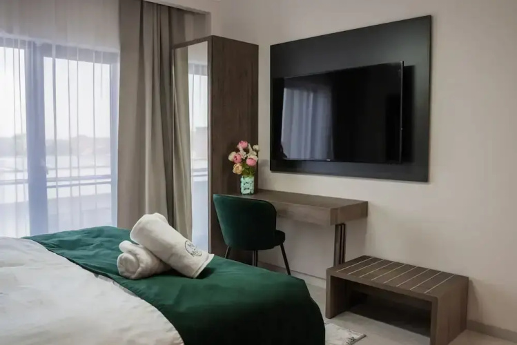 M City Aparthotel