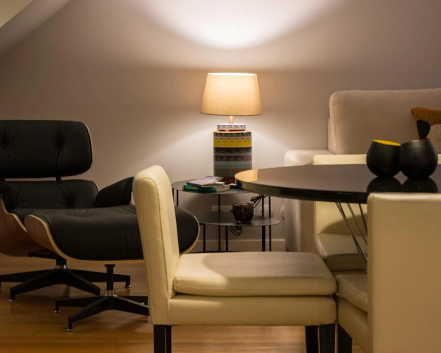 Baixa-Chiado Library Loft