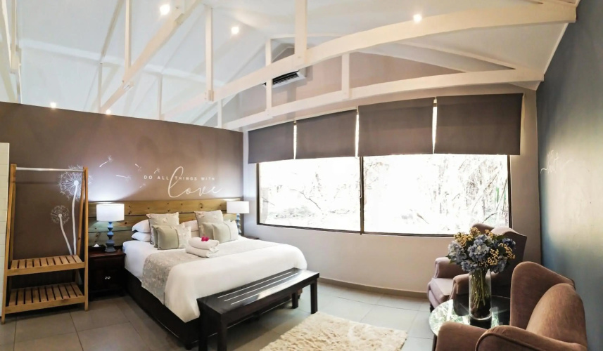 Emdoneni Lodge