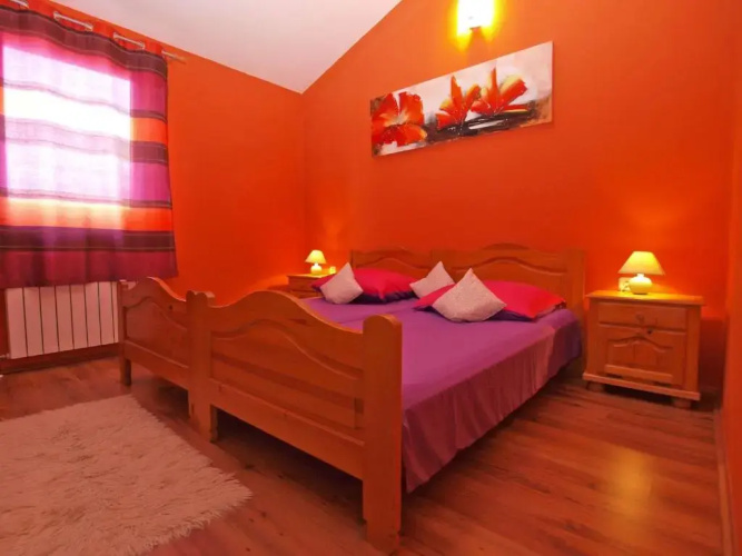 Apartments Anto 1296