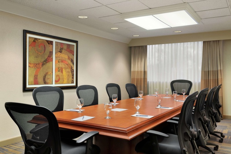 Embassy Suites by Hilton Phoenix Tempe photo 22