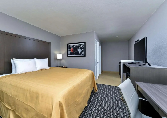 Quality Inn & Suites Cotulla