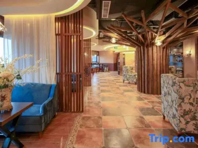 MAKAS E-Sports Hotel
