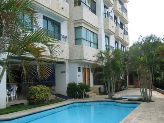 2 Bedrooms Apartment