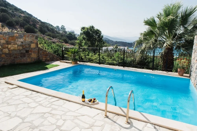 2 Bedrooms Villa with sea view