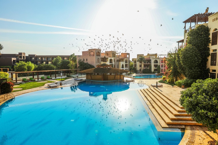 3 Bedrooms Villa