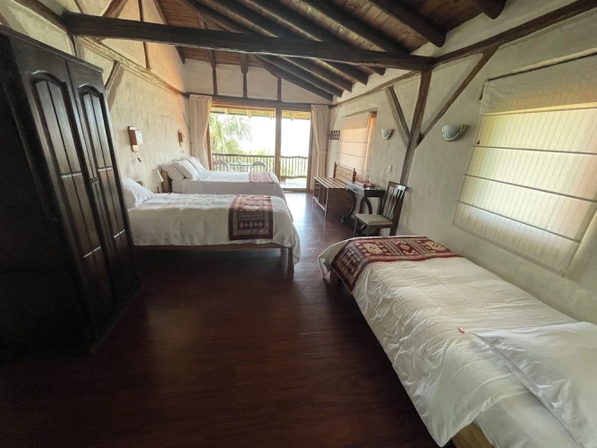 Standard Quadruple room with balcony and with mountain view
