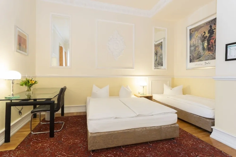 Superior Double room with courtyard view