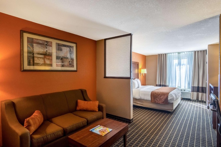 Double Suite