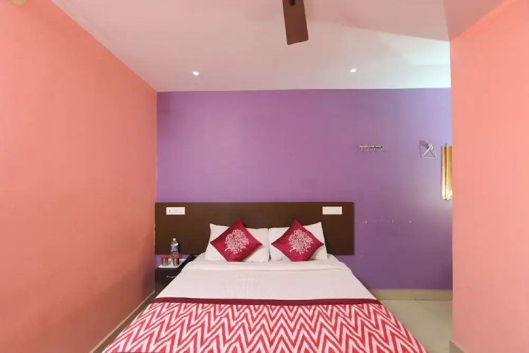 Collection O 6637 Udayees Hotel Bvn Grand