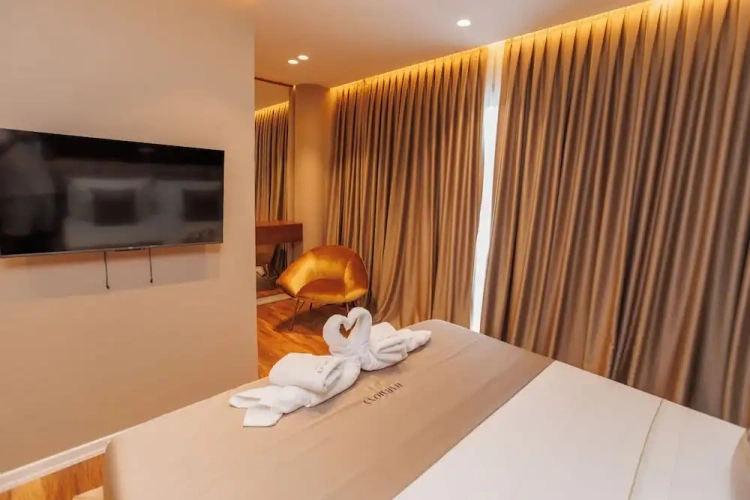 Comfort Double room with balcony and with city view