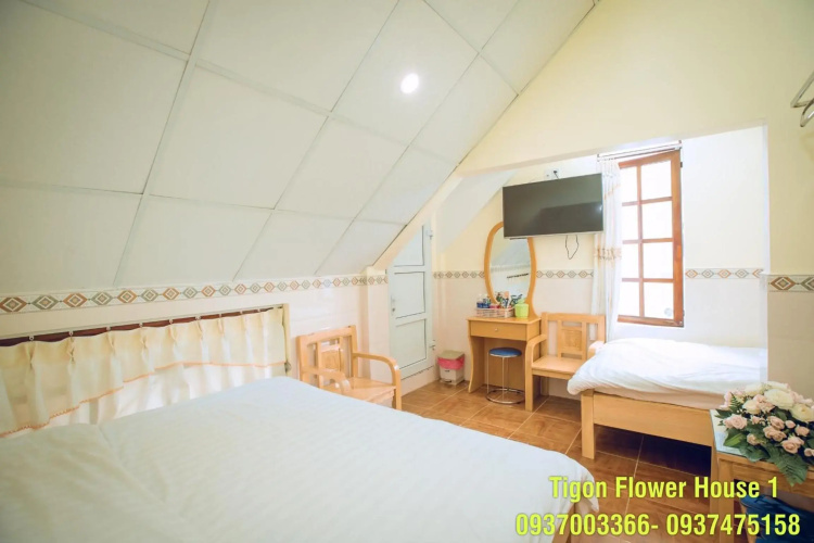 Tigon Flower House
