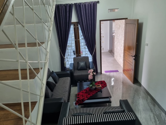 3 Bedrooms Presidential Attic Cottage with garden view