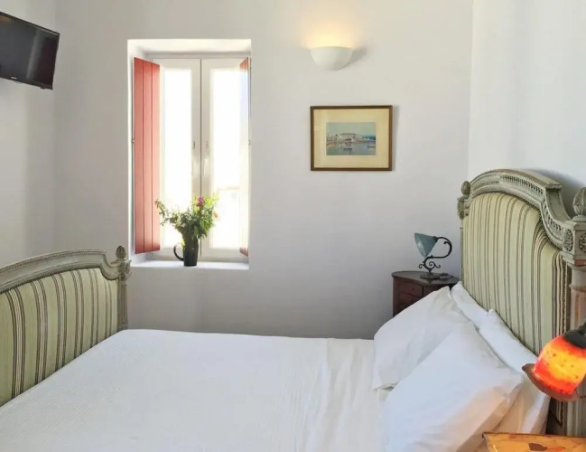 Casal Paleologos Villa