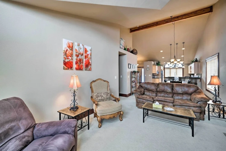 2 Bedrooms Cottage