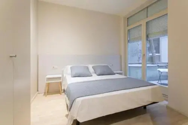 Bravissimo Cort Reial 1A