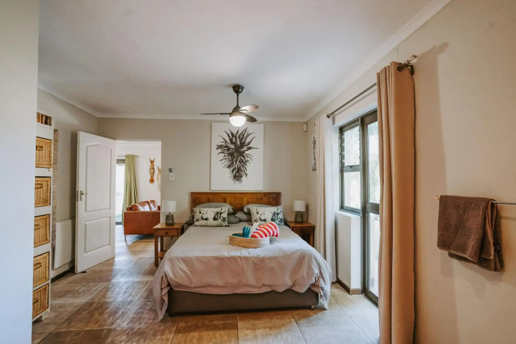Thunzi Bush Lodge