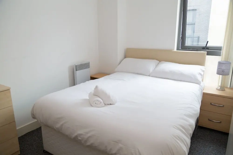 2 Bedrooms Apartment with balcony