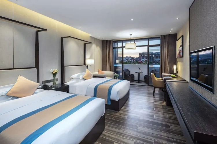 Economy room