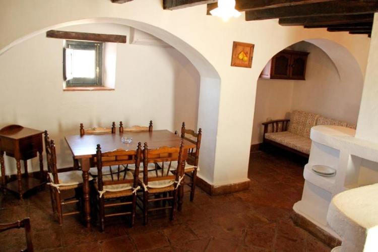 3 Bedrooms Chalet