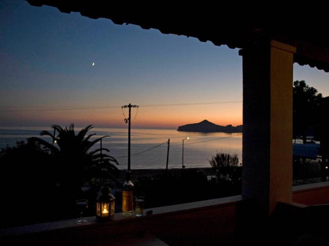 Studio with sea view