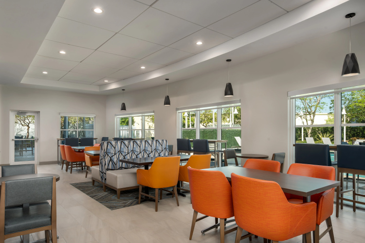 Holiday Inn Express & Suites Miami-Kendall photo 31