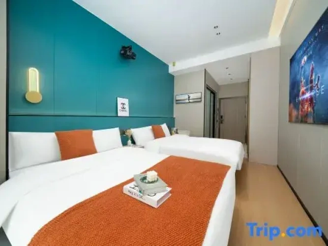 Standard Twin Family room
