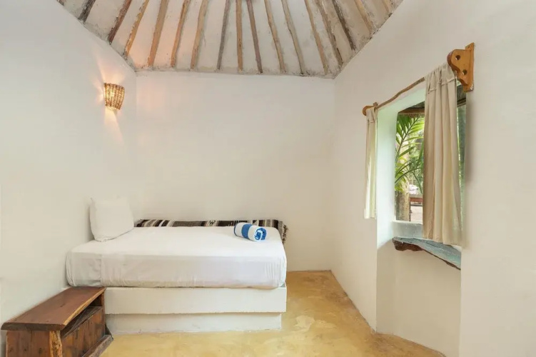 Yaxchen Tulum Cabañas & Cenote