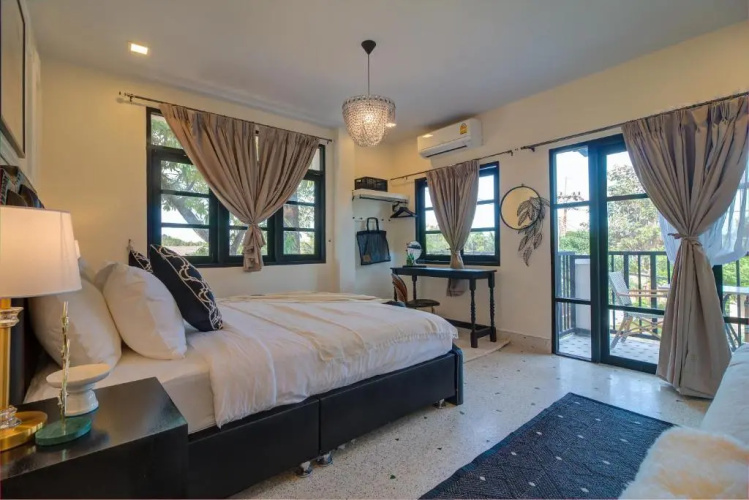Rattana House Homestay