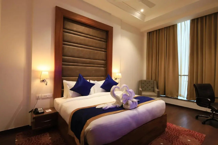 Aveo By Amatra