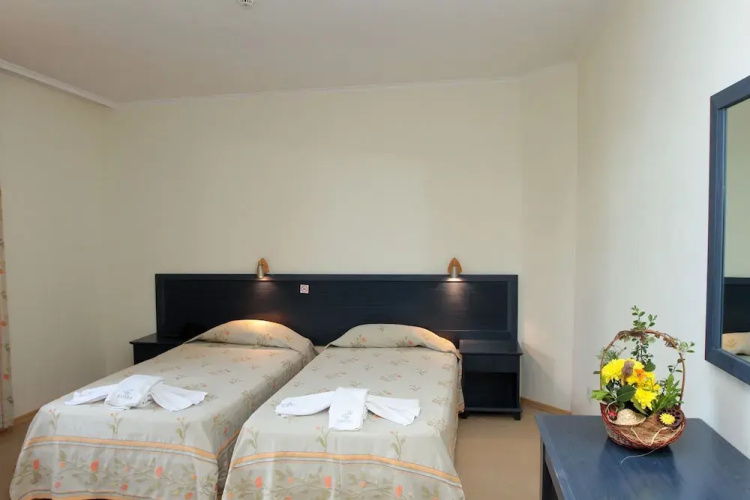 Glazne Hotel